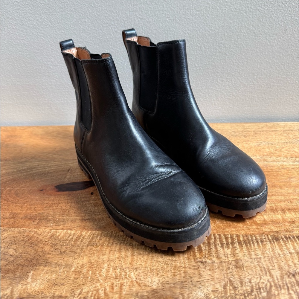 Madewell The Ivy Chelsea Boot in Leather